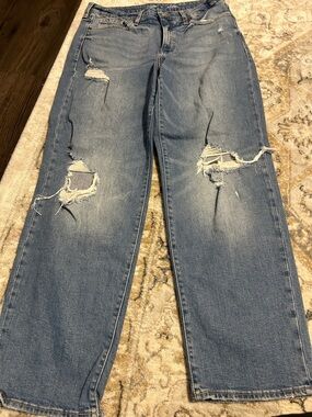 Old Navy Distressed Blue Jeans - Casual Straight Leg